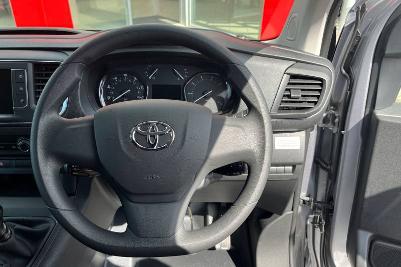 2023 Toyota Proace