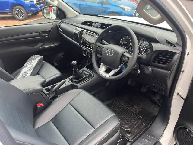 2025 Toyota Hilux Active 2.4 D-4D Single Cab