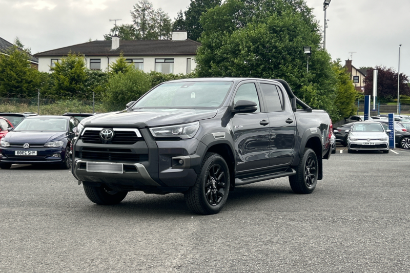 2025 Toyota Hilux