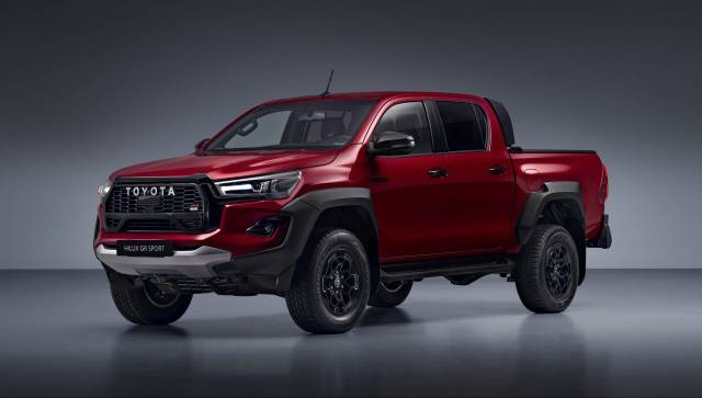 2025 Toyota Hilux 2.8 D-4D GR SPORT II Auto 4WD Euro 6 (s/s)