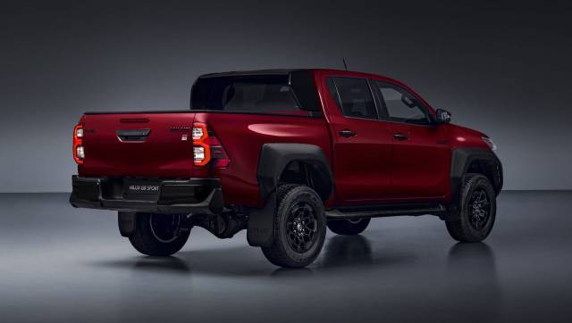 2025 Toyota Hilux 2.8 D-4D GR SPORT II Auto 4WD Euro 6 (s/s)