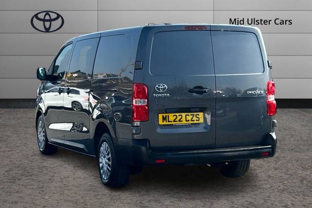 2022 Toyota Proace 2.0D 140 Icon Crew Van