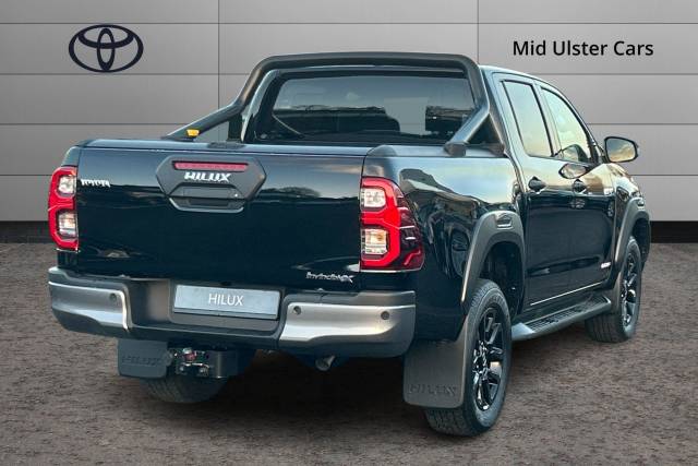 2025 Toyota Hilux 2.8 D-4D-h Invincible X Auto 4WD Euro 6 4dr