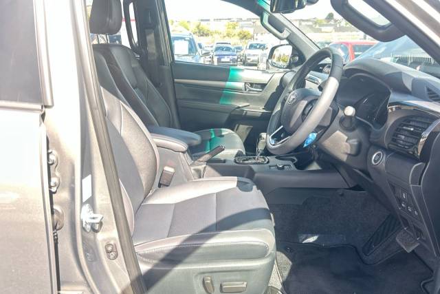 2025 Toyota Hilux Invincible X D/Cab Pick Up 2.8 Hybrid 48V Auto