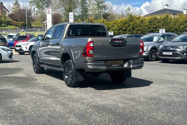 2025 Toyota Hilux Invincible X 2.8 D-4D