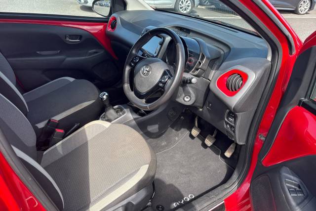 2021 Toyota Aygo 1.0 VVT-i X-Play TSS 5dr