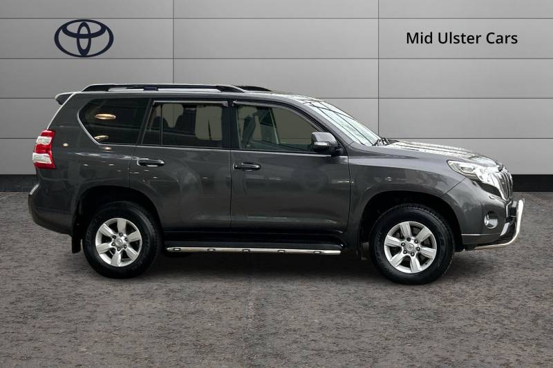 2017 Toyota Land Cruiser