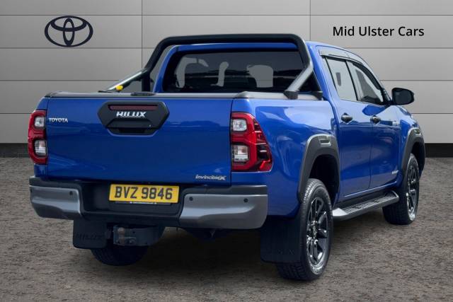 2023 Toyota Hilux 2.8 D-4D Invincible X Auto 4WD Euro 6 (s/s) 4dr