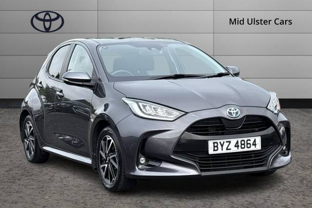 Toyota Yaris 1.5 Hybrid Design 5dr CVT Hatchback Petrol/Electric Hybrid GREY