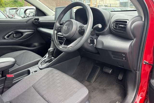 2024 Toyota Yaris 1.5 Hybrid Design 5dr CVT