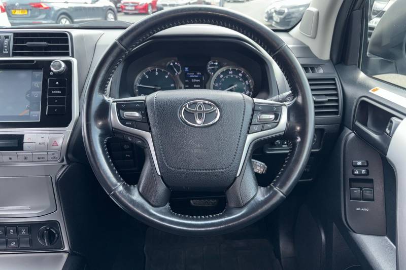 2020 Toyota Land Cruiser