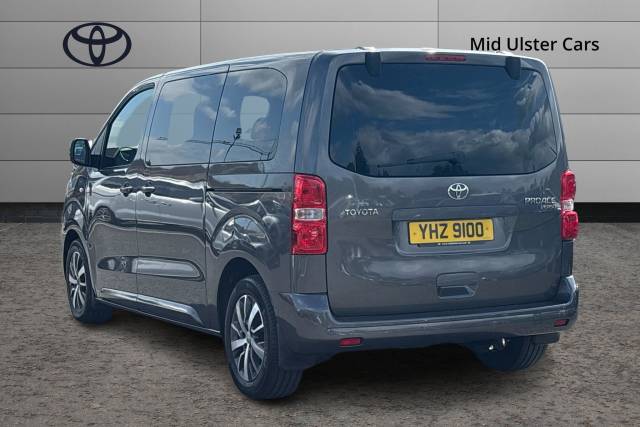 2022 Toyota Proace Verso 2.0D 180 Family Medium 5dr Auto [8 speed]