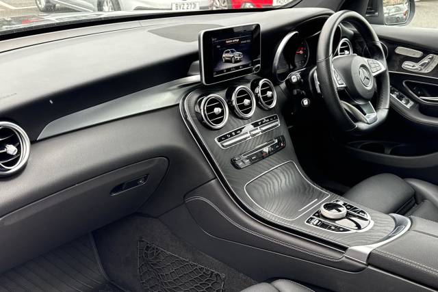 2017 Mercedes-Benz GLC 2.1 GLC 250d 4Matic AMG Line Premium 5dr 9G-Tronic