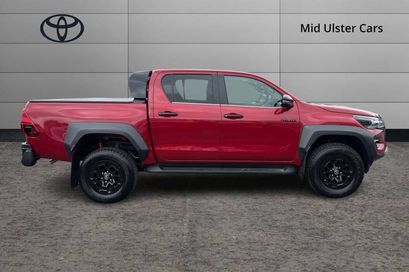 2025 Toyota Hilux