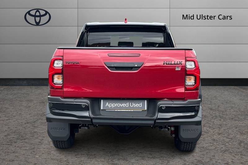 2025 Toyota Hilux