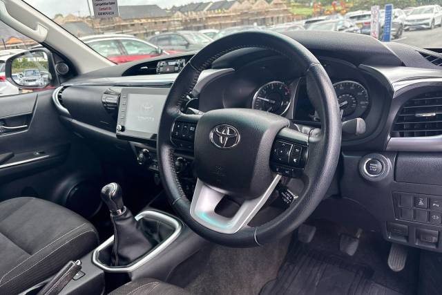 2022 Toyota Hilux Invincible D/Cab Pick Up 2.8 D-4D