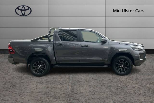 2025 Toyota Hilux Invincible X D/Cab Pick Up 2.8 Hybrid 48V Auto