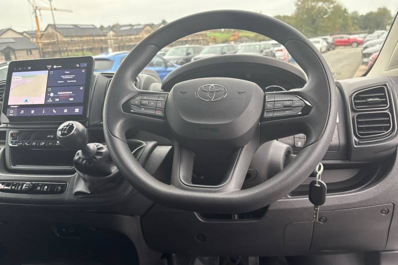 2024 Toyota Proace Max