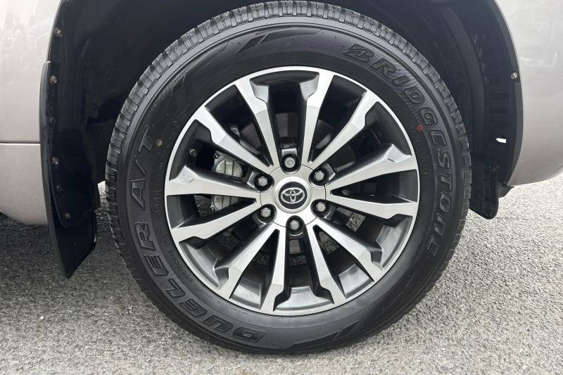 2023 Toyota Land Cruiser