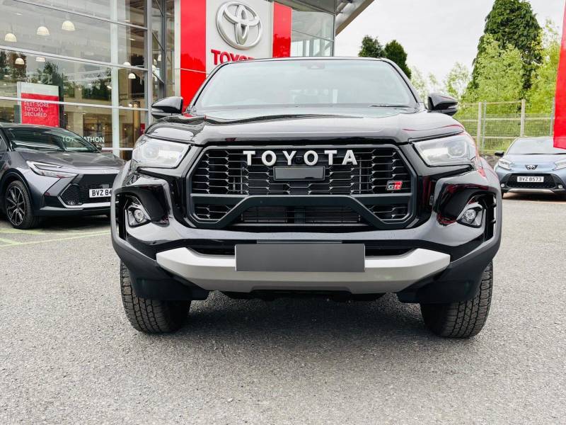 2025 Toyota Hilux
