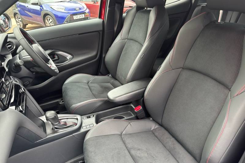 2025 Toyota Yaris Cross