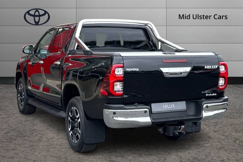 2025 Toyota Hilux