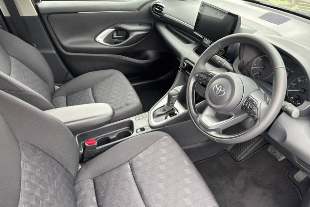 2025 Toyota Yaris Icon 1.5 CVT