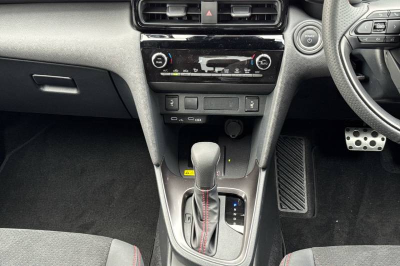 2025 Toyota Yaris Cross