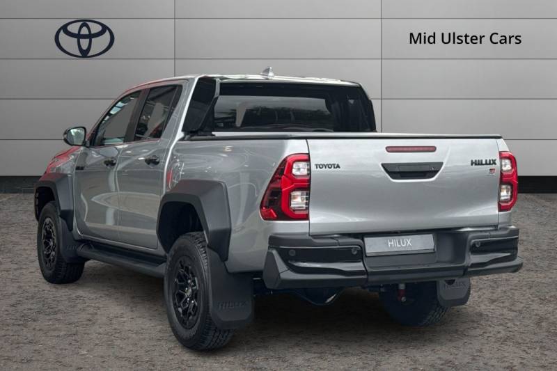 2025 Toyota Hilux