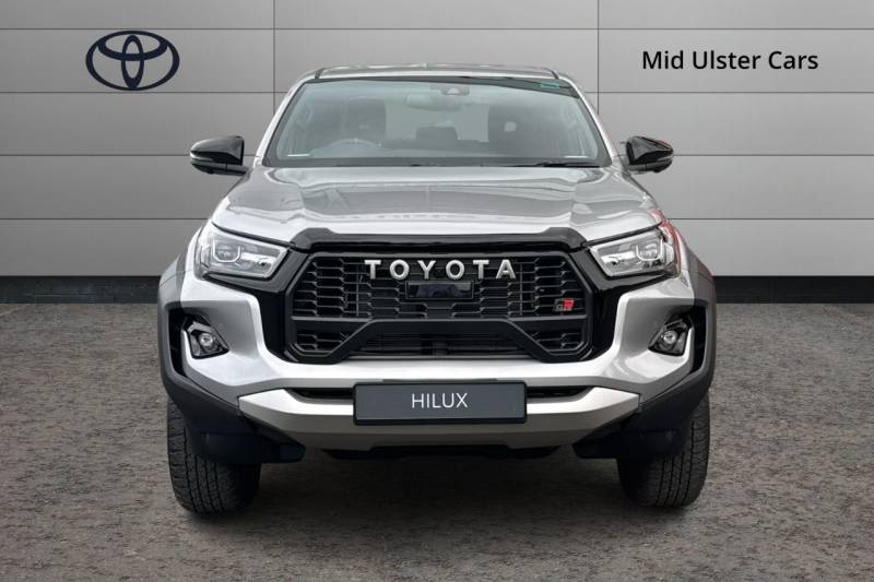 2025 Toyota Hilux