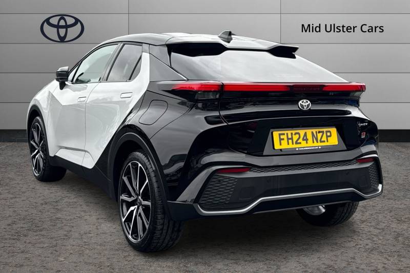 2024 Toyota C HR