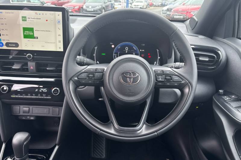 2025 Toyota Yaris Cross