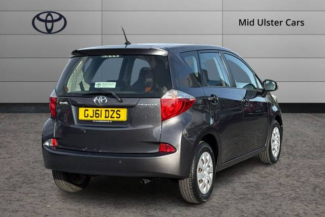 2011 Toyota Verso-s 1.33 Dual VVT-i TR 5dr