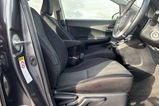 2011 Toyota Verso-s 1.33 Dual VVT-i TR 5dr