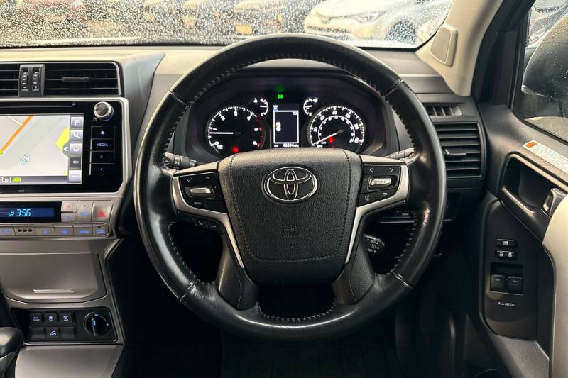 2020 Toyota Land Cruiser