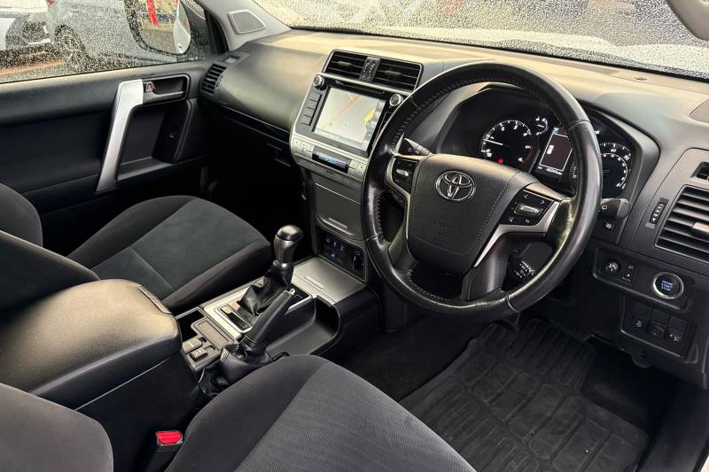 2020 Toyota Land Cruiser