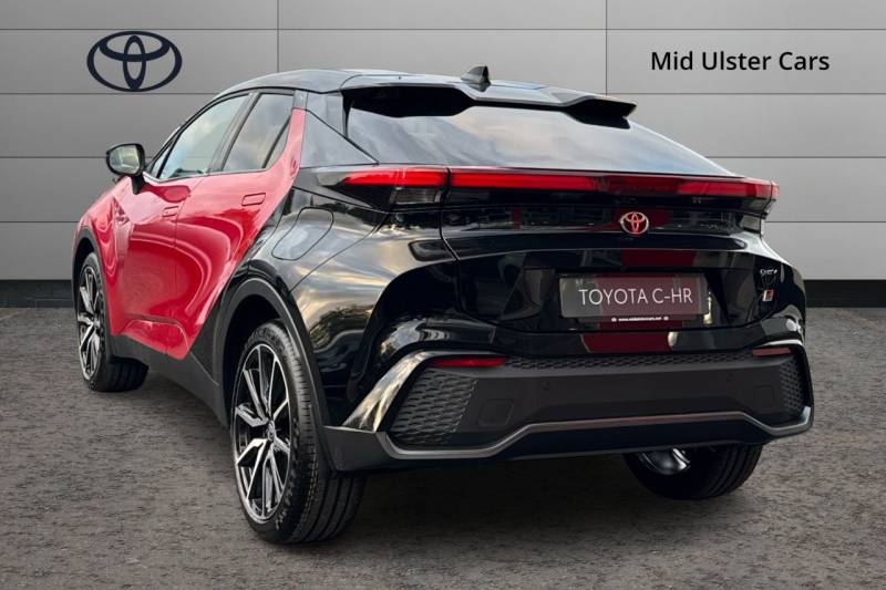 2025 Toyota C HR