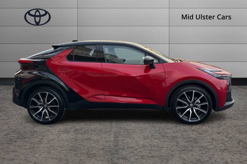 2025 Toyota C HR