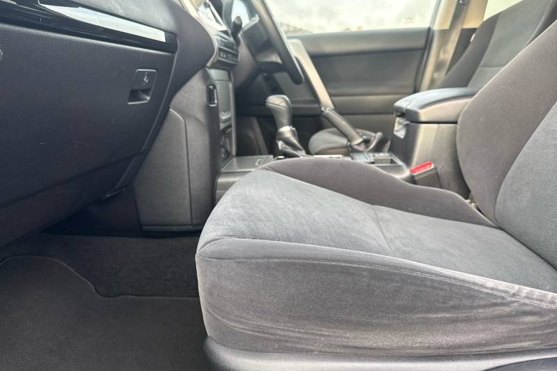 2020 Toyota Land Cruiser