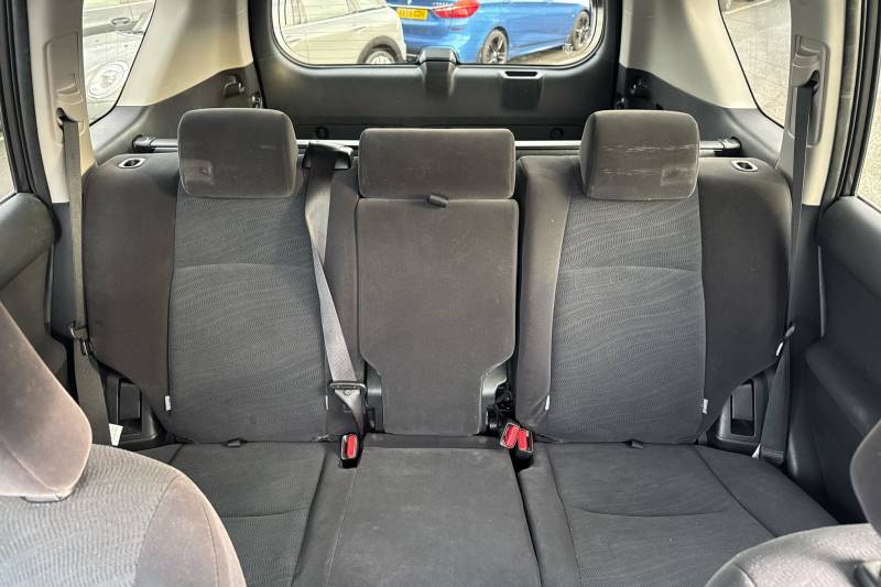 2020 Toyota Land Cruiser