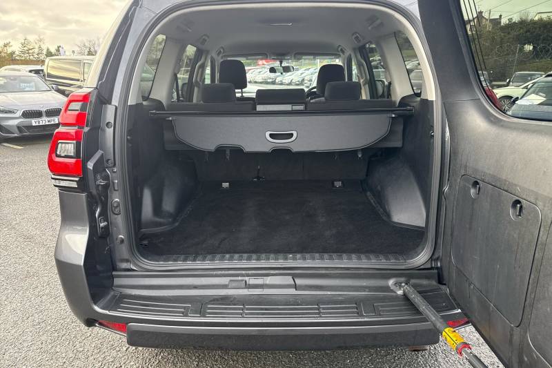 2020 Toyota Land Cruiser