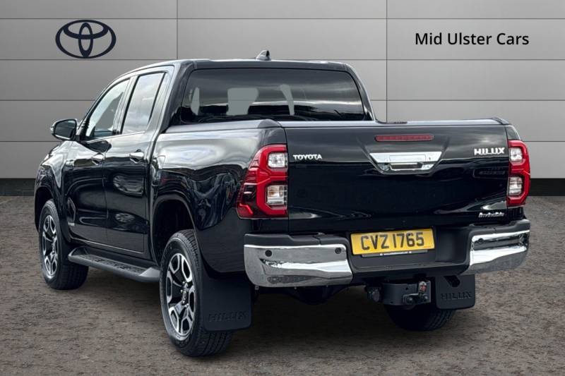 2025 Toyota Hilux