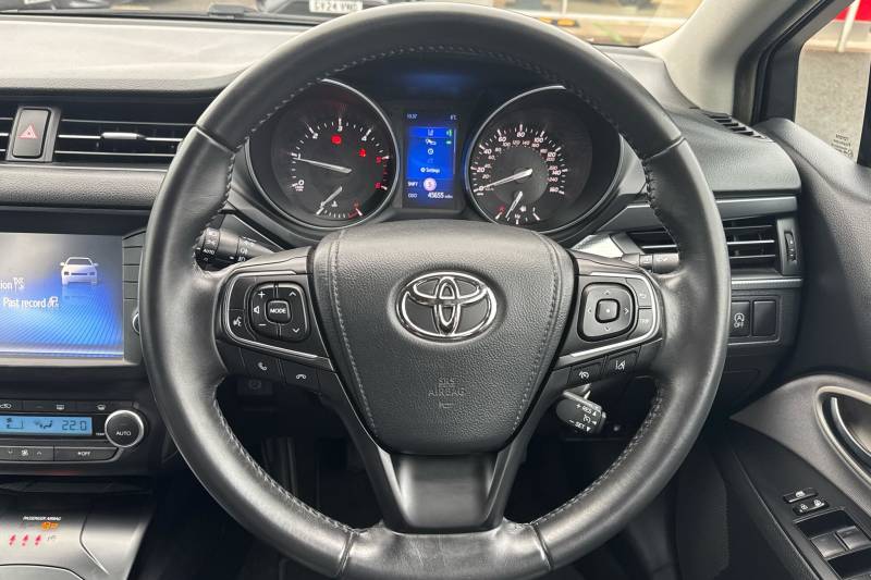 2017 Toyota Avensis