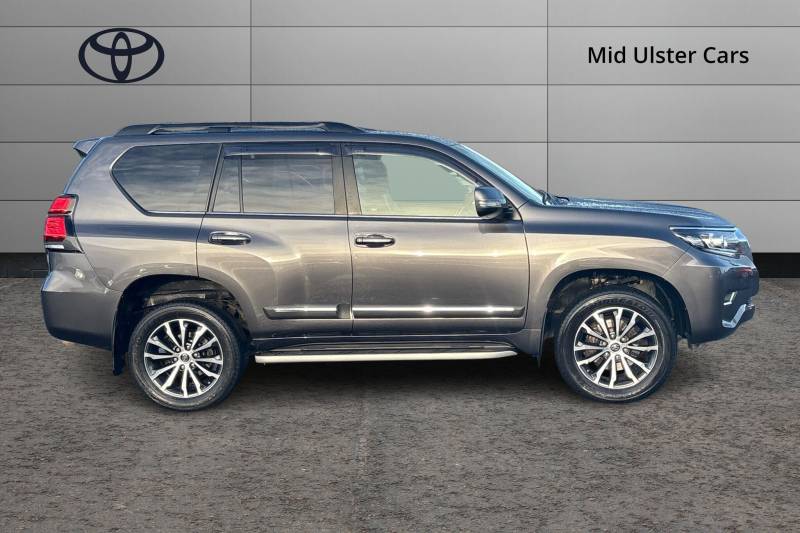 2018 Toyota Land Cruiser