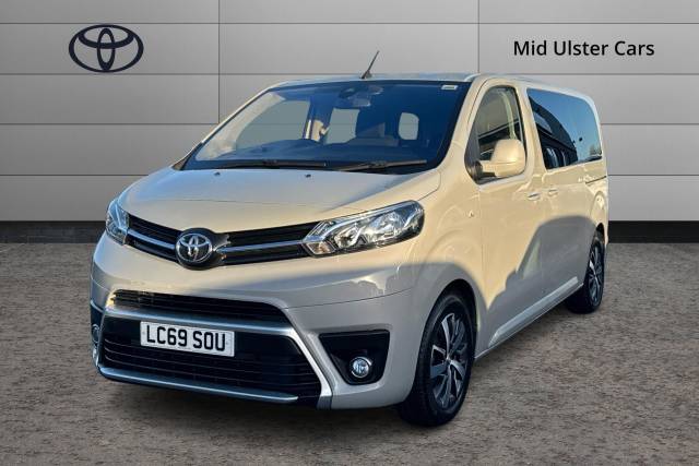 2019 Toyota Proace Verso 2.0D 180 Family Medium 5dr Auto