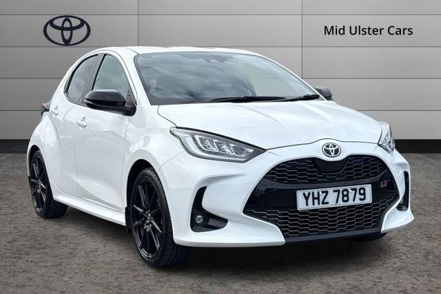 Toyota Yaris 1.5 Hybrid GR Sport 5dr CVT Hatchback Petrol/Electric Hybrid WHITE