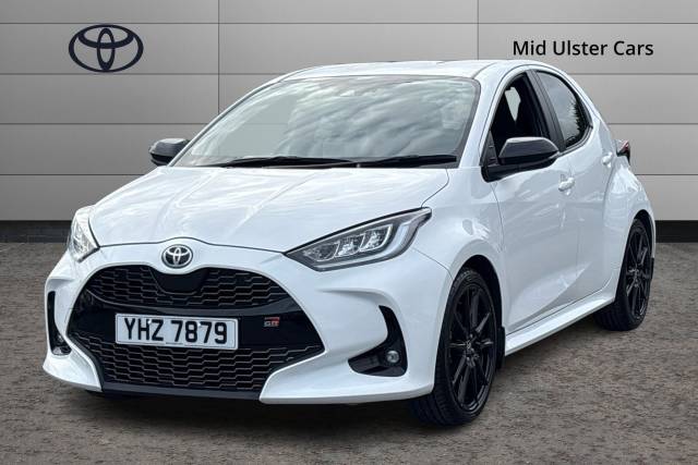 2022 Toyota Yaris 1.5 Hybrid GR Sport 5dr CVT