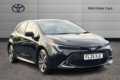 2025 COROLLA 1.8 HYBRID DESIGN 5DR CVT GEARBOX AUTOMATIC MILEAGE 9,030 MILES FUEL TYPE... photo