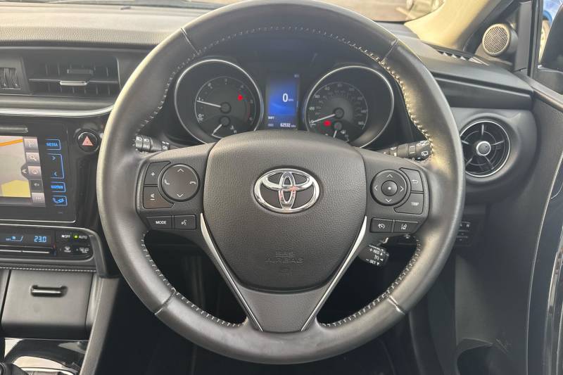 2018 Toyota Auris