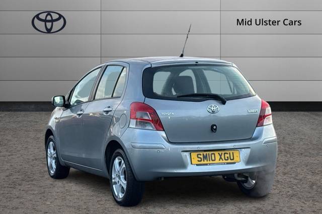 2010 Toyota Yaris 1.0 VVT-i TR 5dr